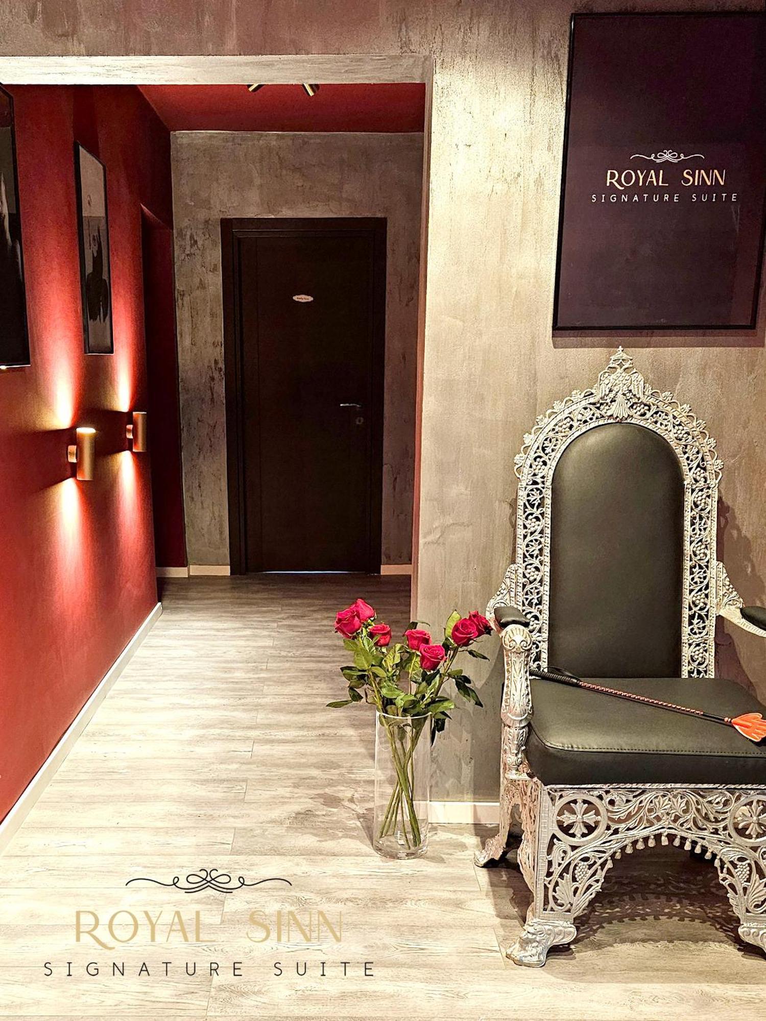 Royal Sinn Signature Suite Bucarest Exterior foto